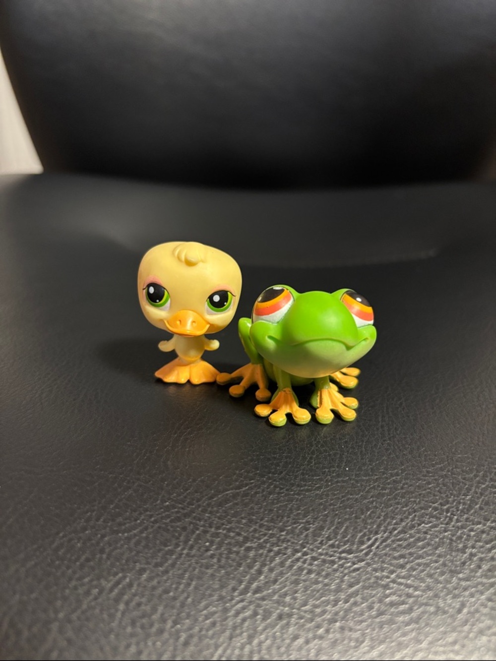 Littlest Pet Shop LPS Pet Pairs Frog & Duck #50 & 51
